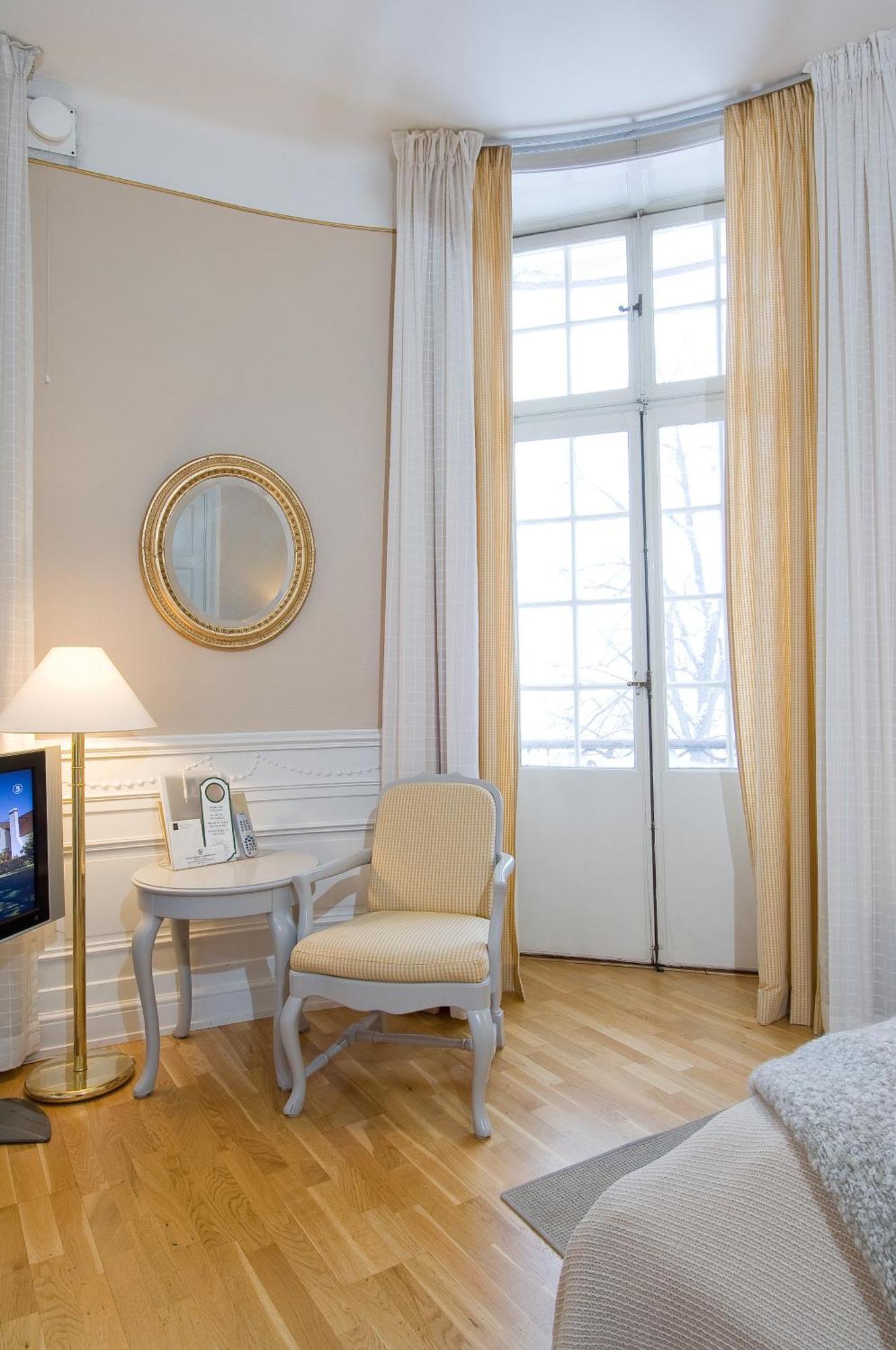 Grand Hotell Hörnan Uppsala Exteriör bild